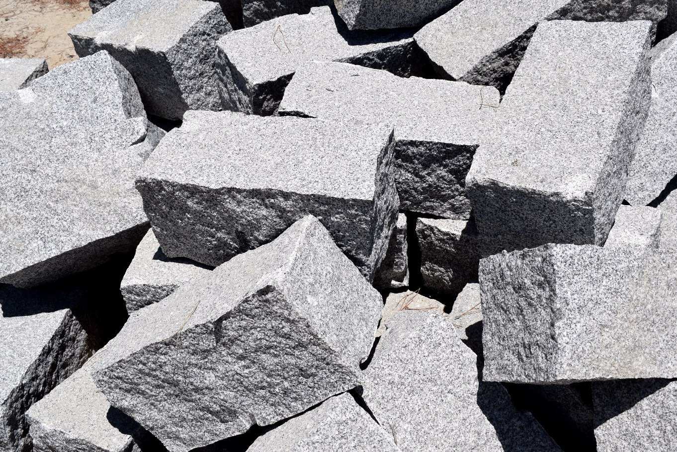 El Kırma Granit Bordür